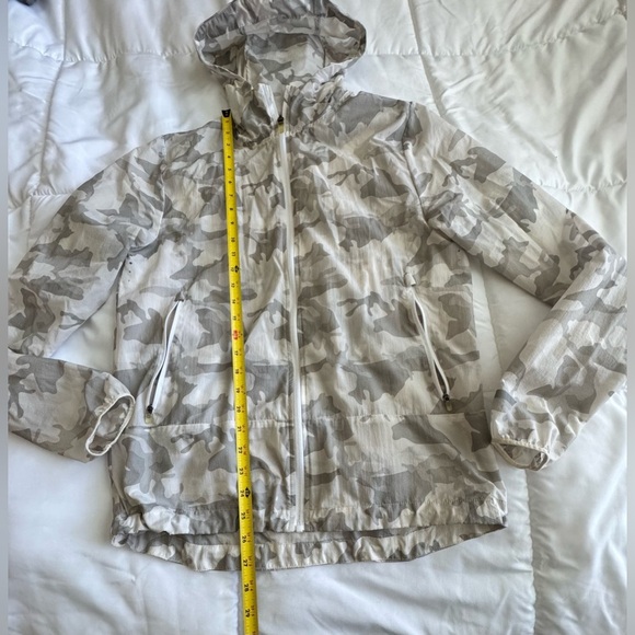 Champion Camouflage Women Hooded Jacket - Picture 6 of 9